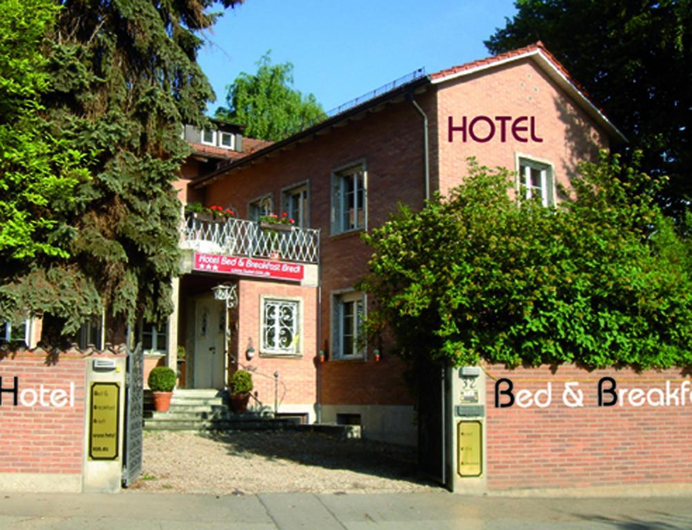 Hotel B&B Bredl In Der Villa Ballestrem Straubing Exterior foto