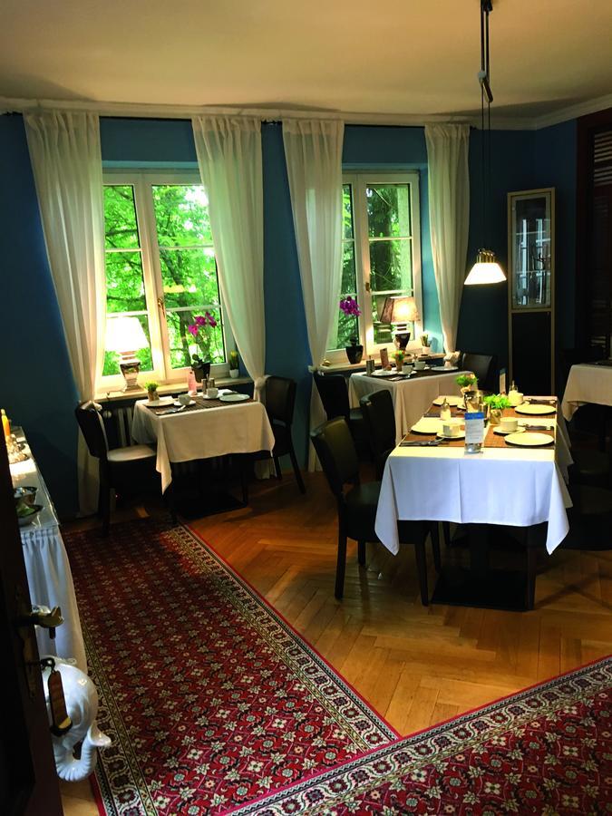 Hotel B&B Bredl In Der Villa Ballestrem Straubing Exterior foto